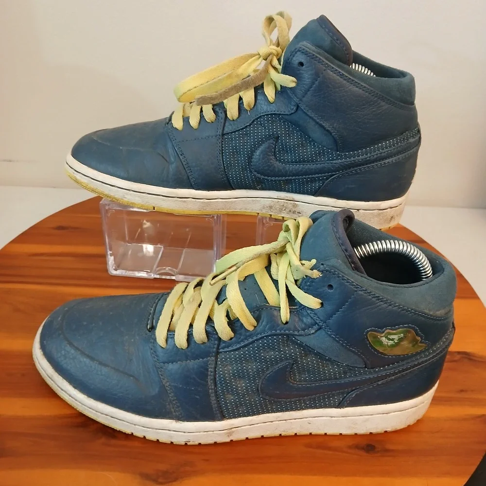 NIke Air Jordan 1 Retro '97 TXT Mens 8.5 Blue Yellow Sneakers Shoes 555071-445